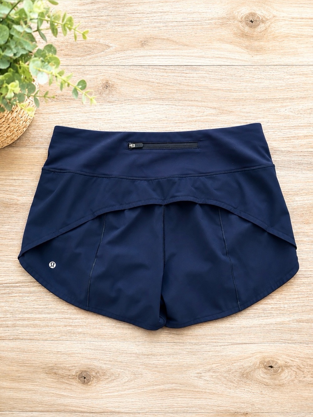 Lululemon Speed Up Shorts Navy Blue High Rise 4” Inseam Women’s Size 10